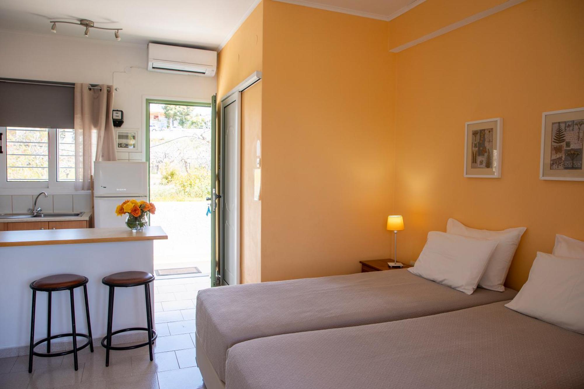 Stefanie Studios Aegina Dış mekan fotoğraf